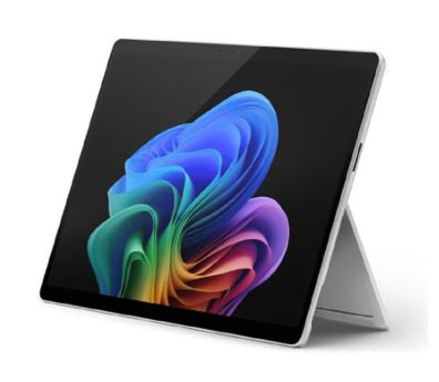 Surface Pro 11 : Pourquoi Frandroid et Les Numériques ne sont pas d'accord ? Comparaison complète